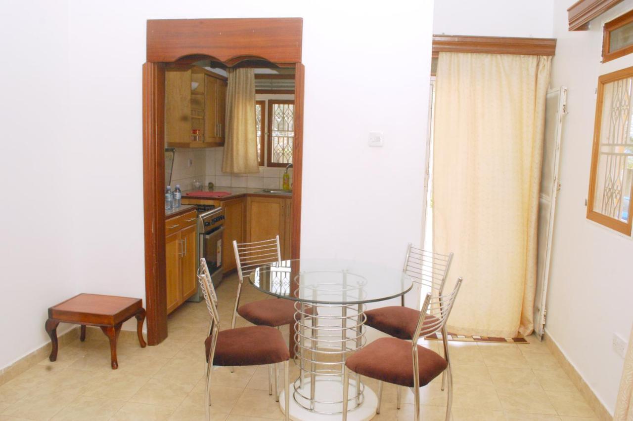 Corinya Serviced Apartments Entebbe Exteriör bild