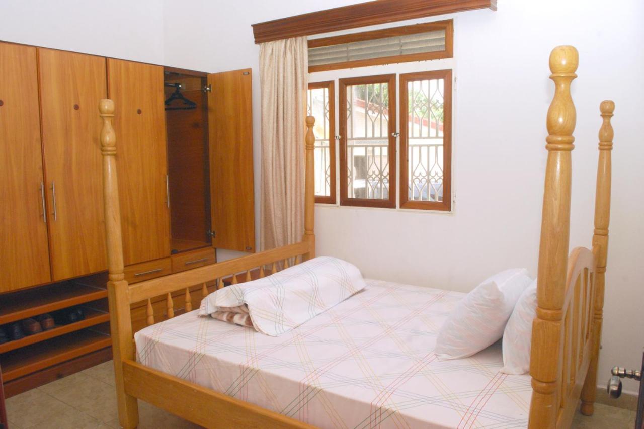 Corinya Serviced Apartments Entebbe Exteriör bild